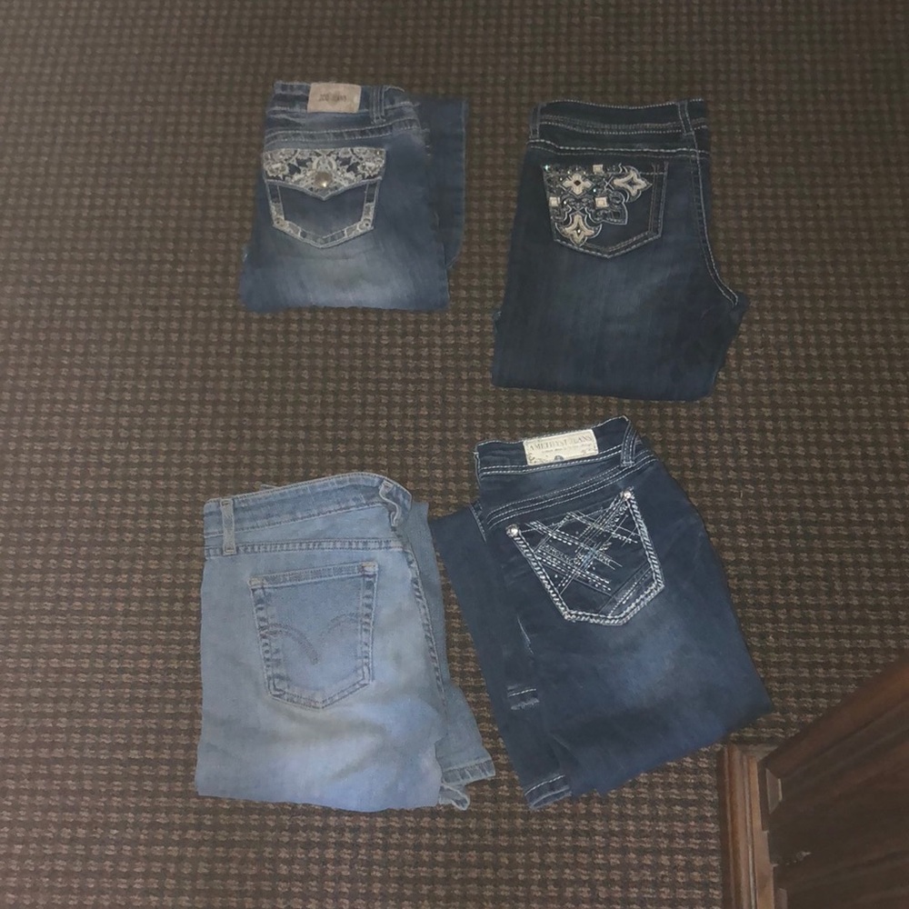 Jeans